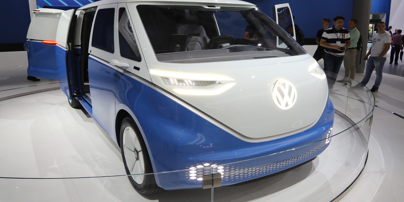 VW bus revived: electric van autonomous