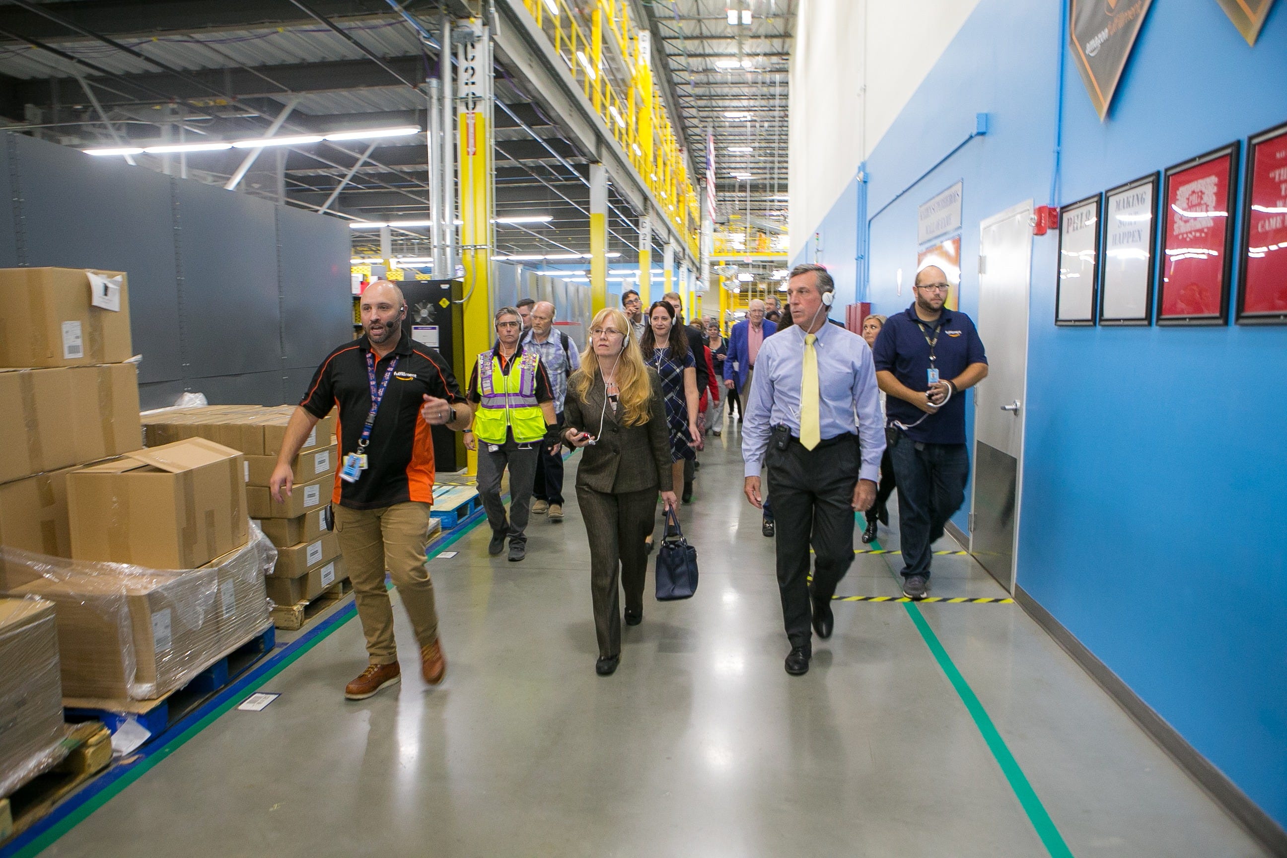 Amazon can now produce 50,000 books a day at Middletown facility