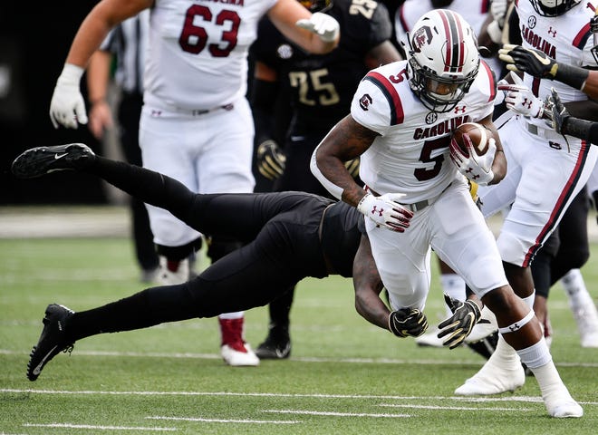 South Carolina 37 Vanderbilt 14 Gamecocks Beat Commodores Again