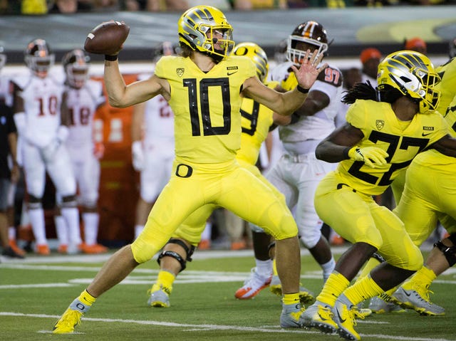 Oregon Ducks Have Momentum But Will That Be Enough Against Auburn