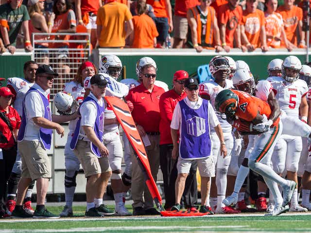 Csu Football Chain Gang Doing A Labor Of Love