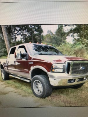 Greenville Co. deputies are seeking information related to individual(s) who were occupying this vehicle which they believe is linked to the burglary at the W.E. Willis Grocery on State 414 and the burglary and shooting incident that followed on Sweetgum Road.