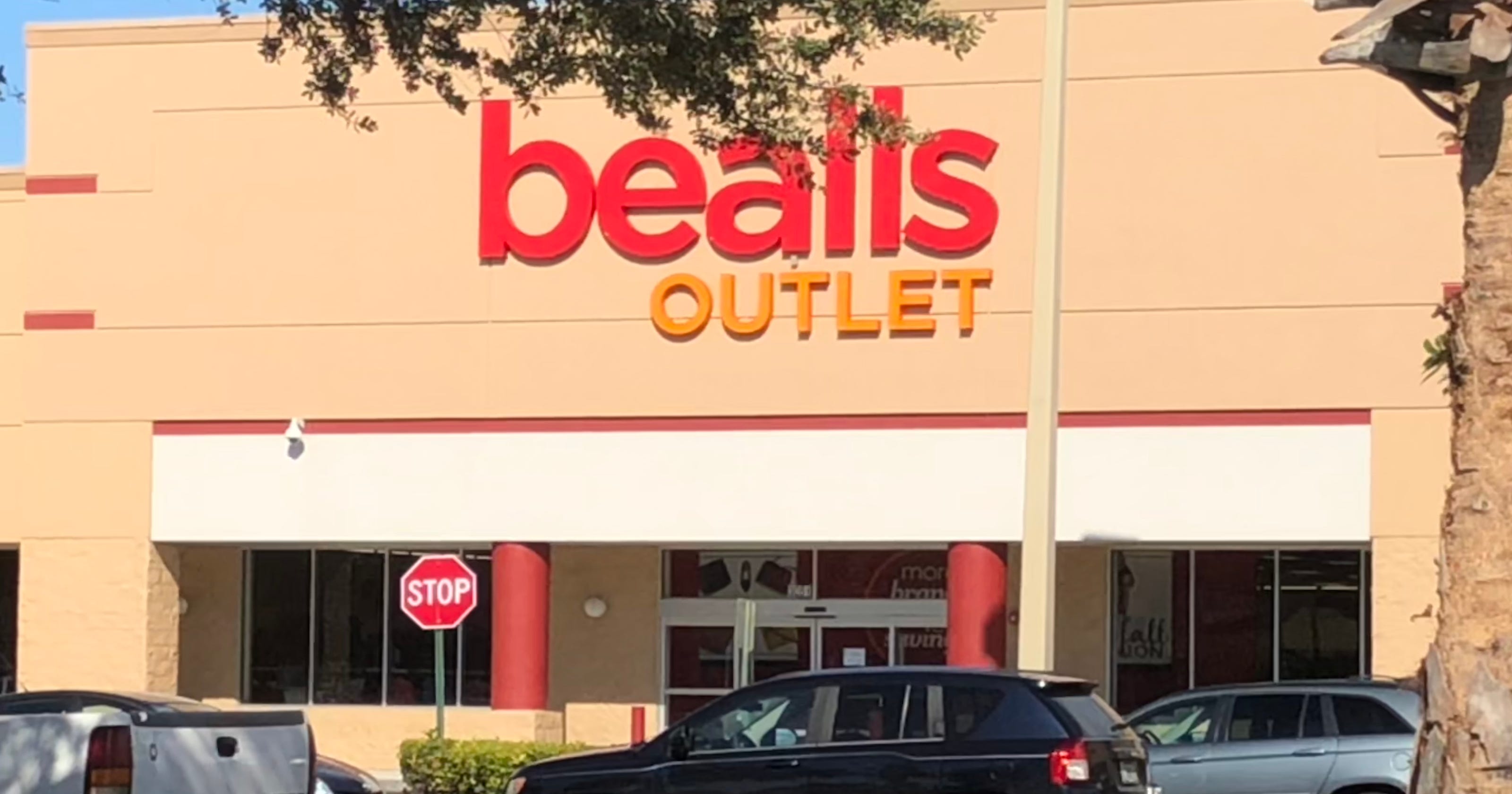 Jensen Beach Bealls Outlet grand opening features 4 days of giveaways