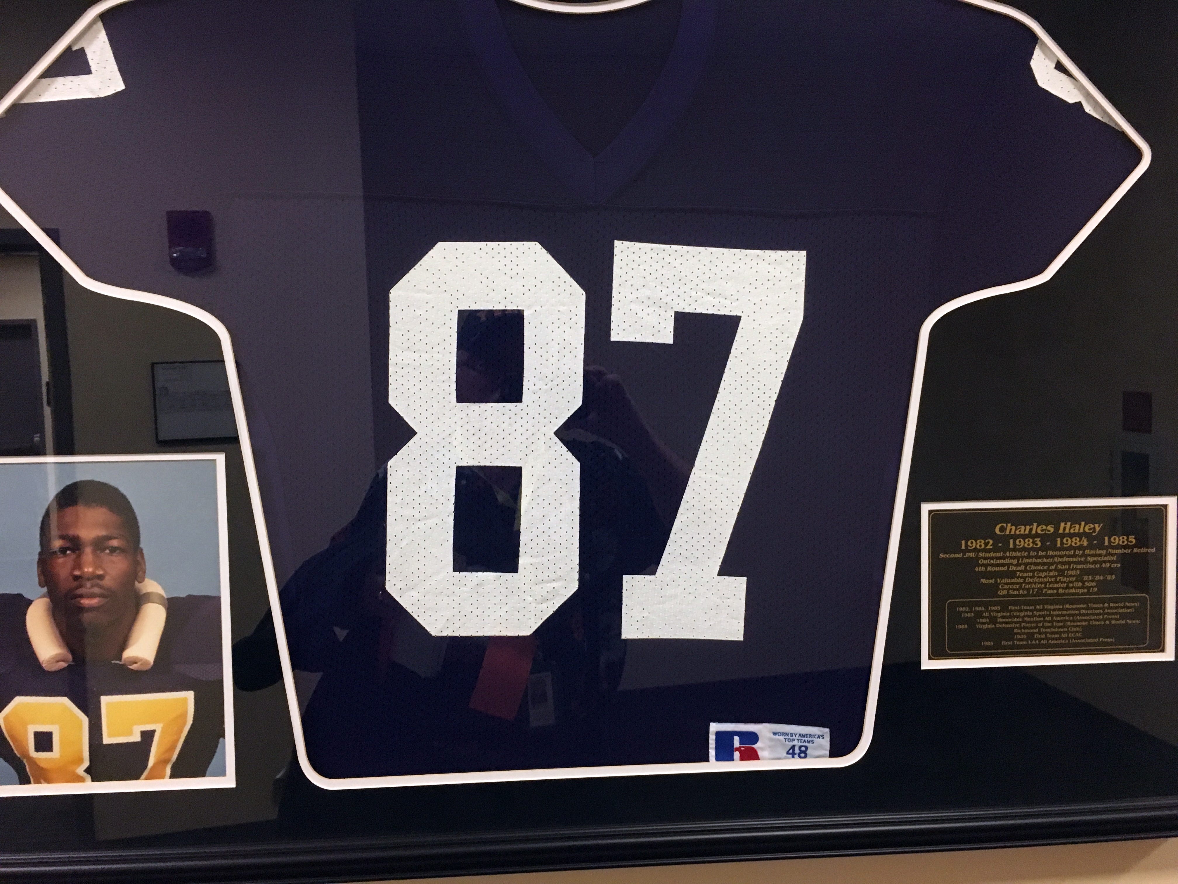 retired jersey numbers in football
