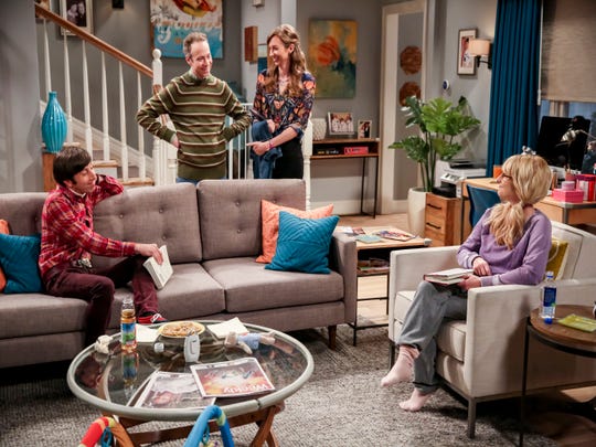 Howard (Simon Helberg), left, and Bernadette (Melissa Rauch), right, talk to Stuart (Kevin Sussman) and his girlfriend, Denise (Lauren Lapkus), on the Oct. 4 episode of CBS's 'The Big Bang Theory.'