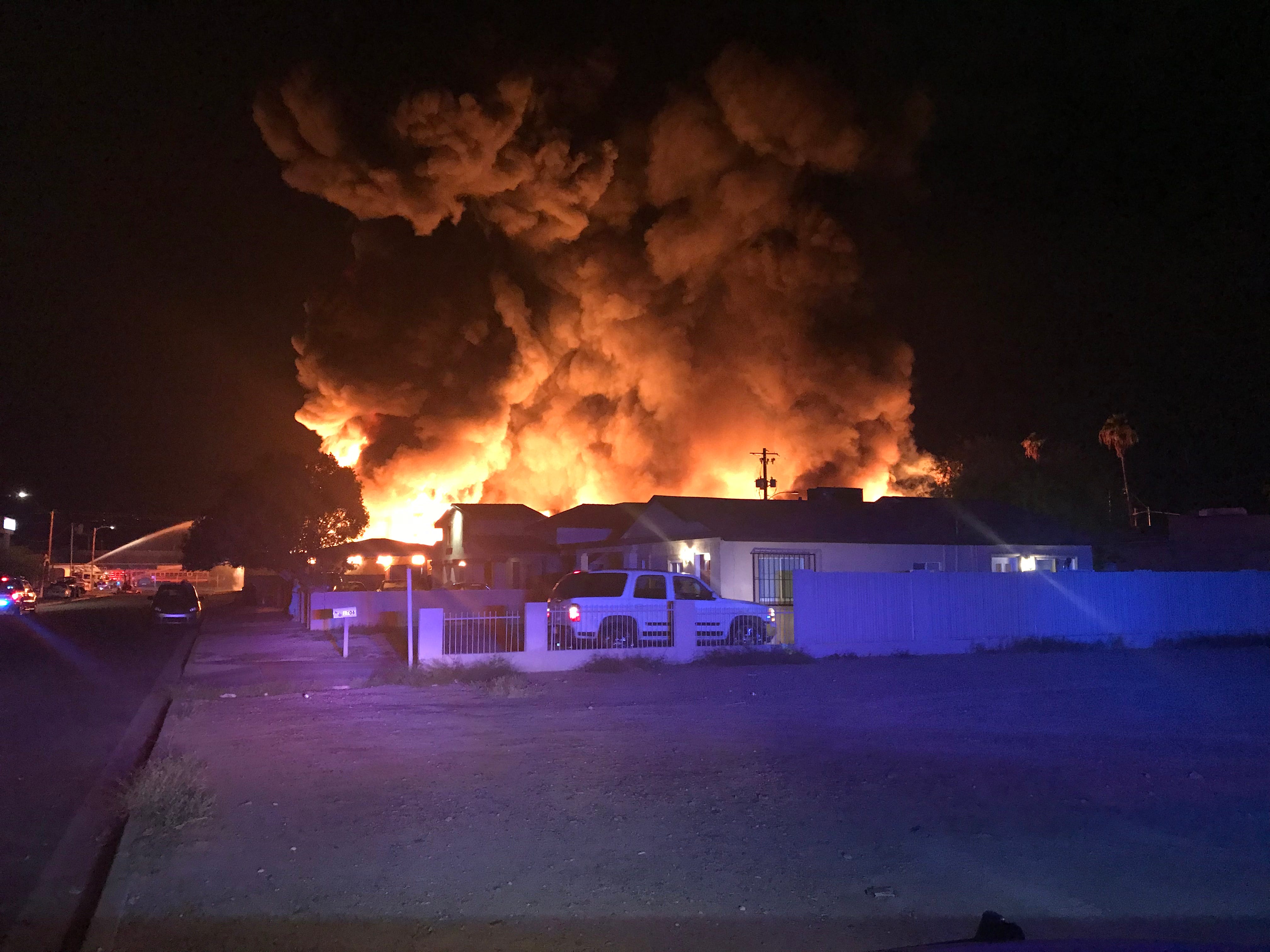 Massive fire destroys Phoenix business near Central and I-17