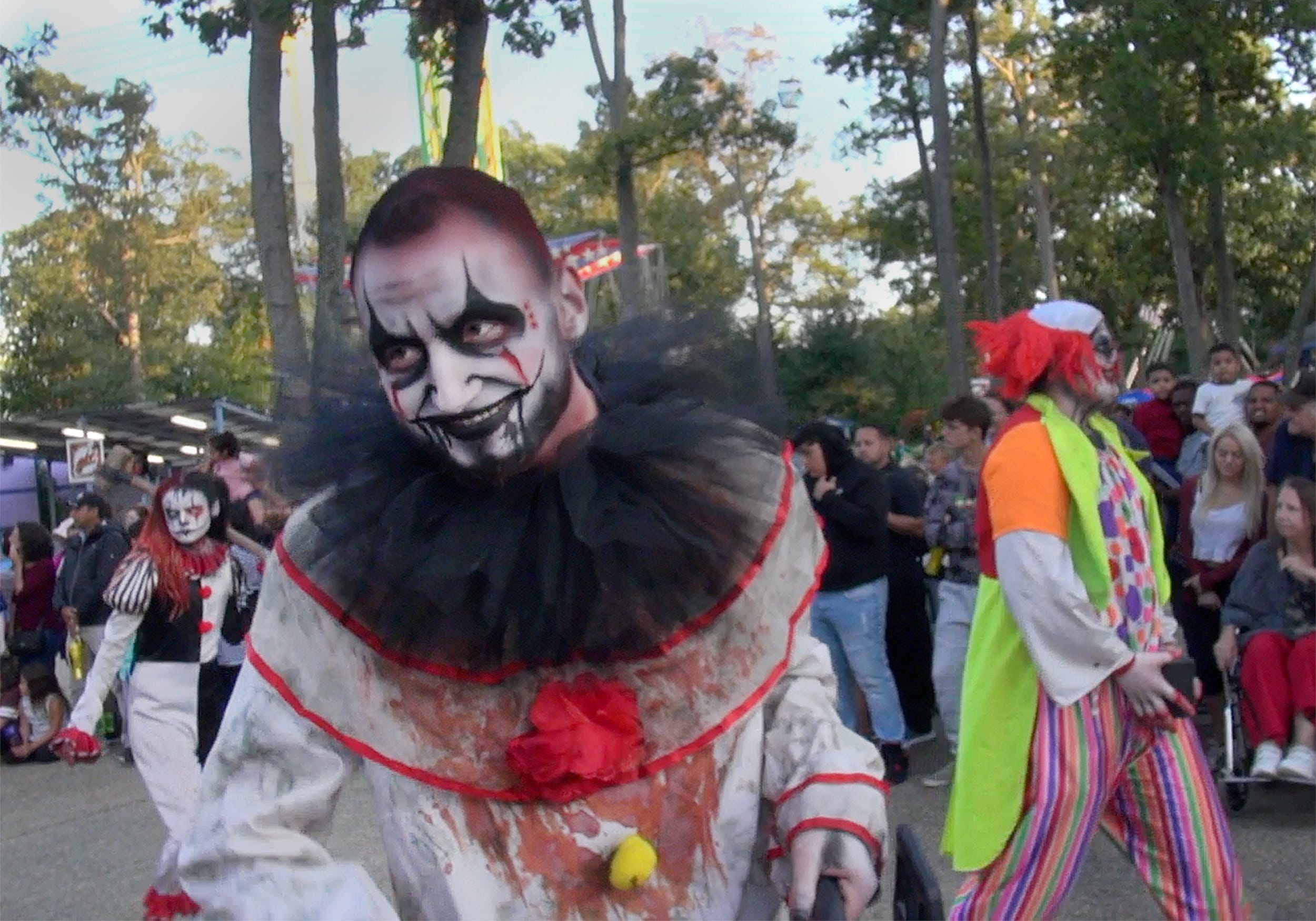 entusiastisk Legende Strøm Six Flags Great Adventure unveils Hallowfest for fall frights