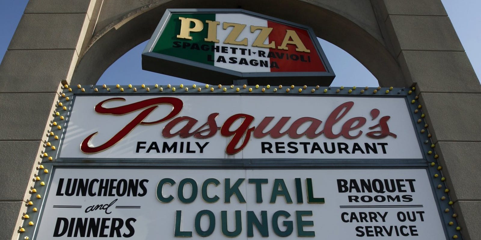 Royal Oak pizza restaurant Pasquale's for sale