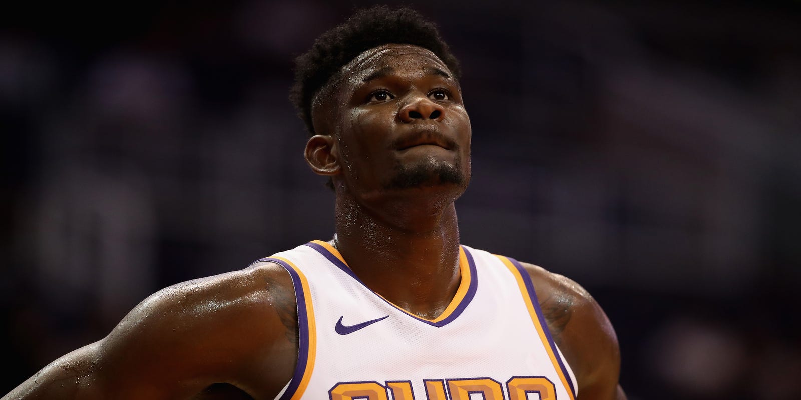 wallpapers Deandre Ayton Age rookie season like shaquille o neal