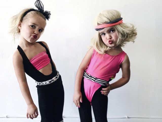 Toddler Internet Stars Mila And Emma Nab Kris Jenner For Halloween Spot Последние твиты от emma stauffer (@thelarbyamr). toddler internet stars mila and emma