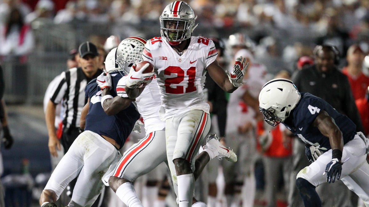 Ohio State wide receiver Parris Campbell runs with the ball during the third quarter against Penn State.