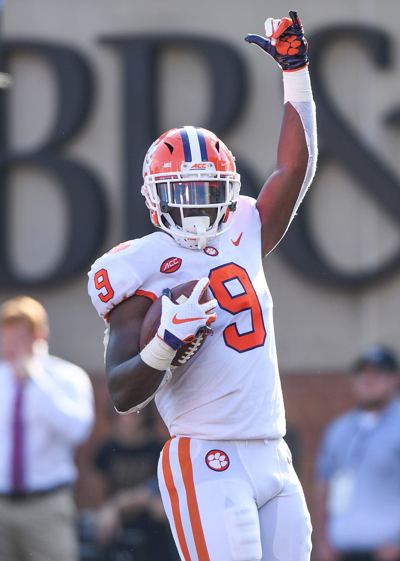 travis etienne clemson jersey