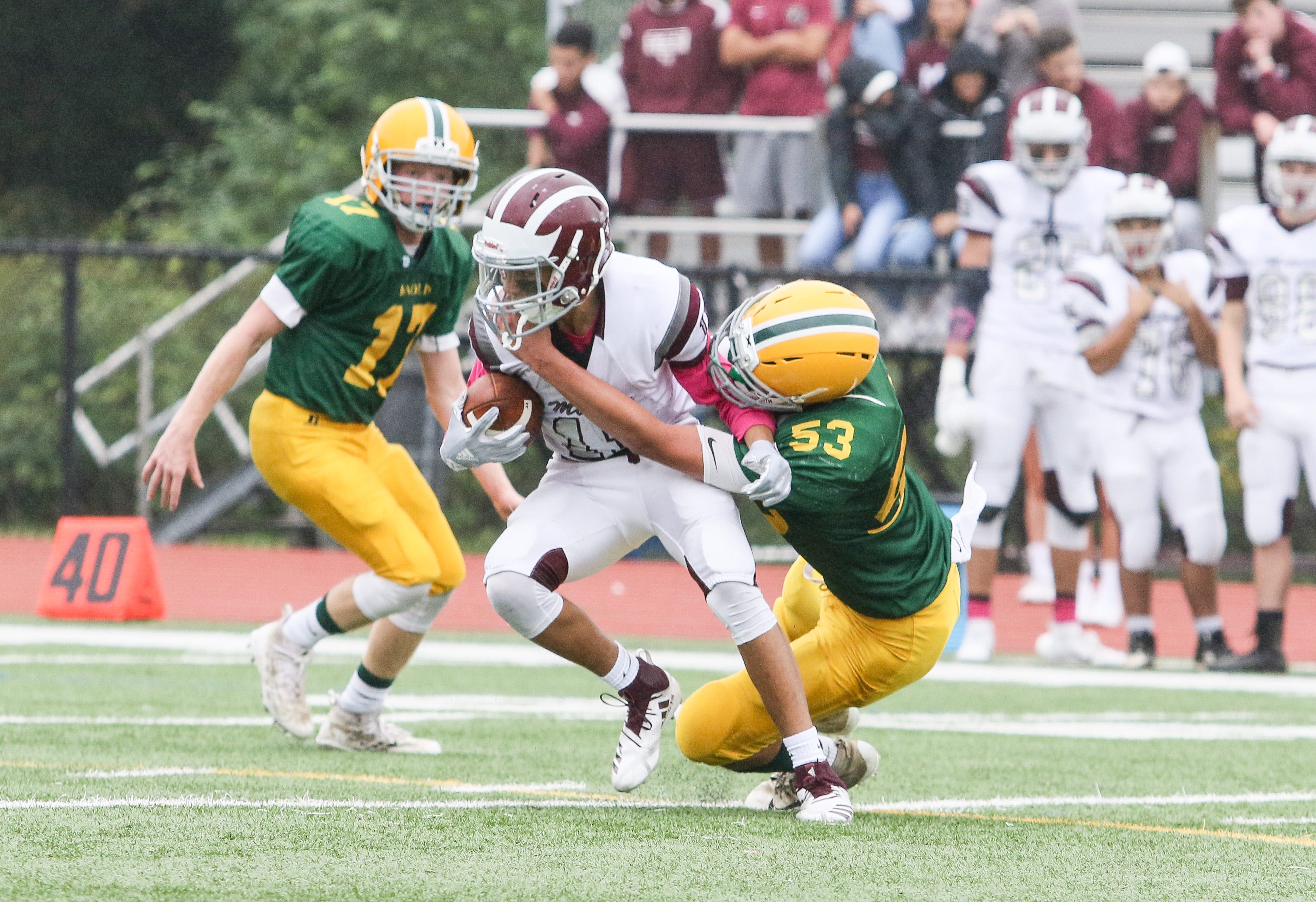 Morris Knolls football grinds out win over Morristown