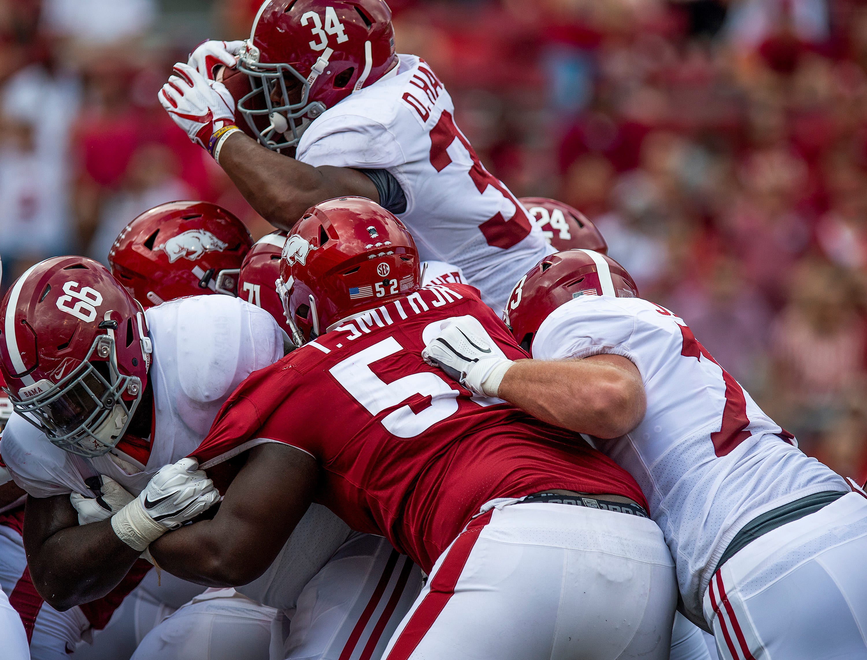 arkansas versus alabama football score