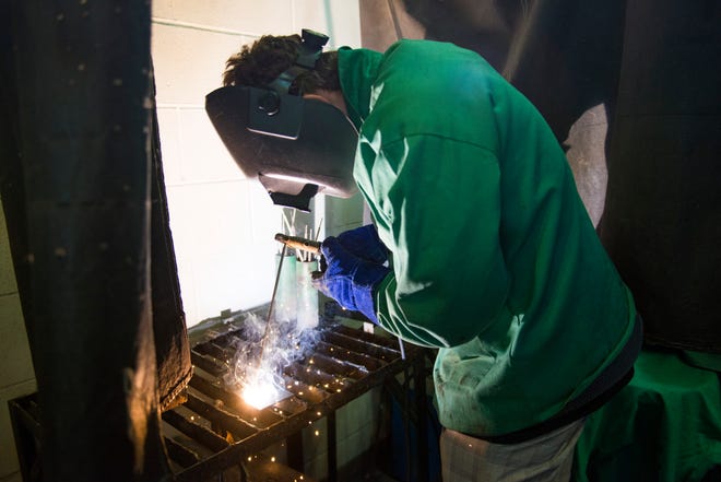 Poudre School District seeks grant to make welding safer for students Poudre School District seeks grant to make welding safer for students