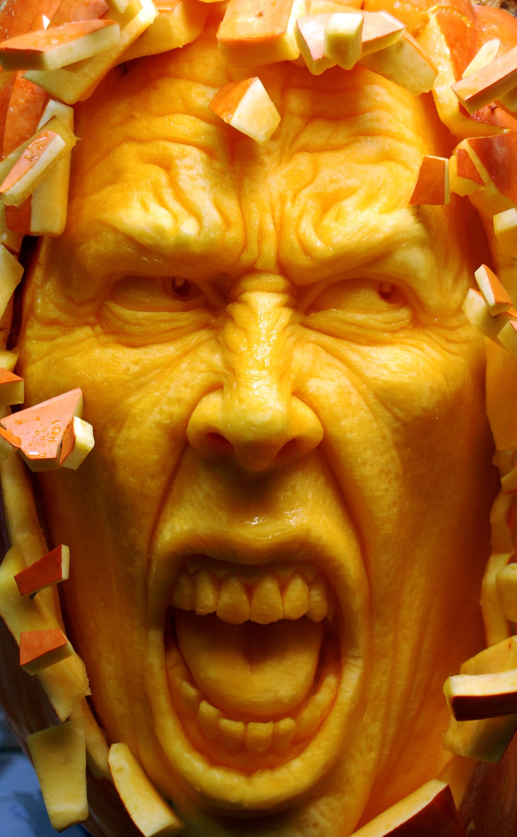 We found one of the world's best pumpkin carvers in the Arizona desert ...