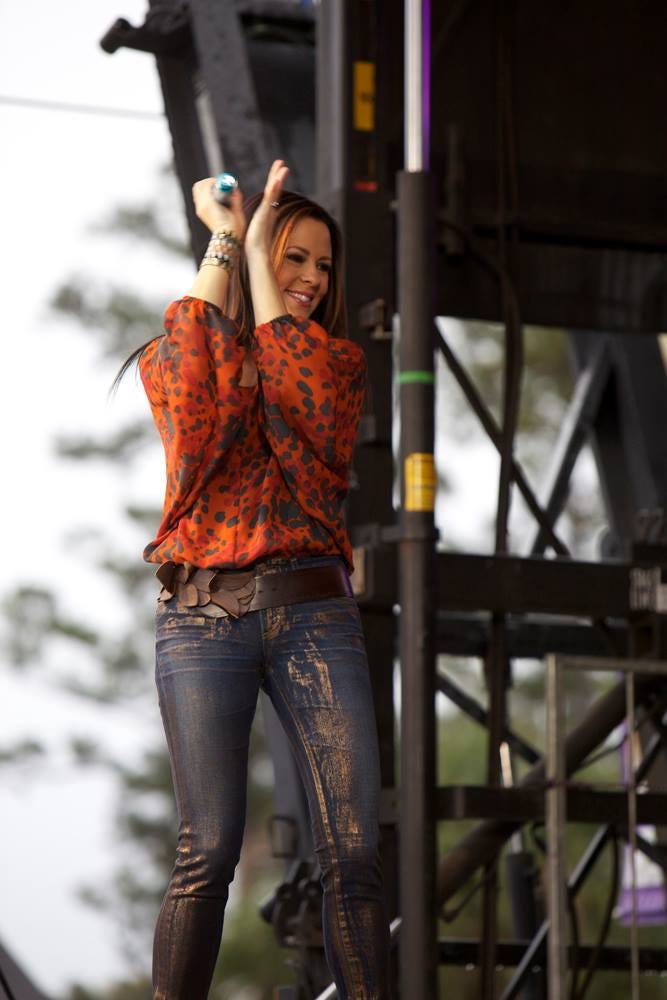 Sara Evans will perform Oct. 12 at the Eichelberger Performing Arts Center in Hanover.