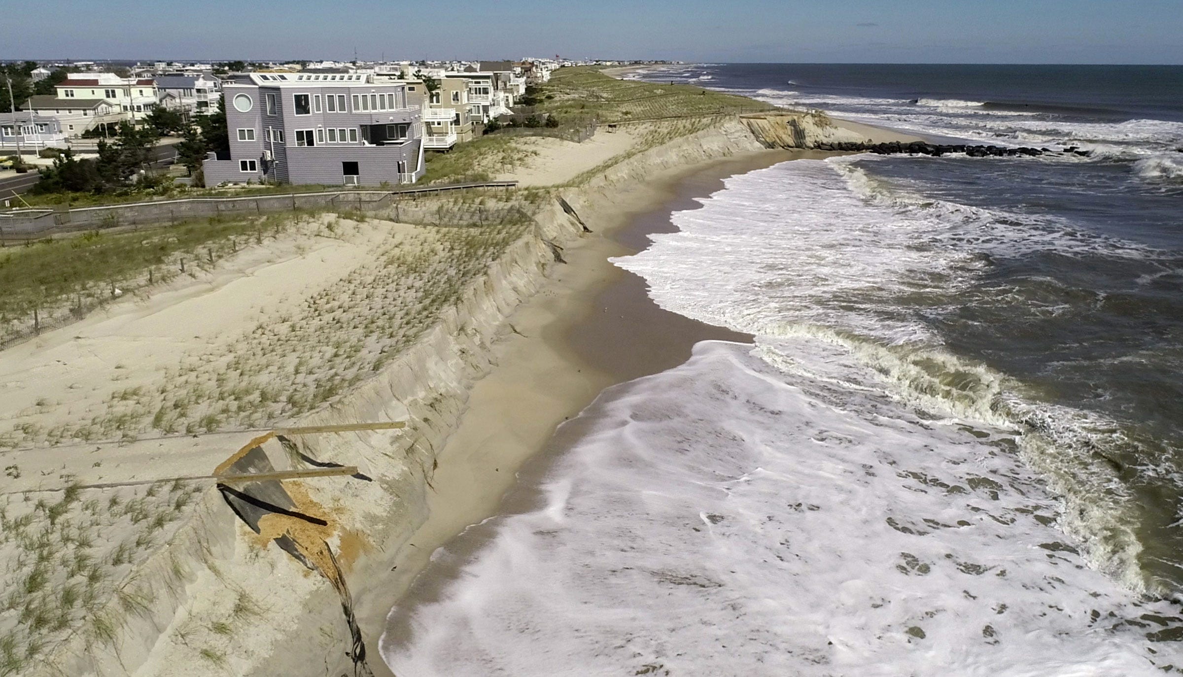 Holgate beach erosion: Drone video of 