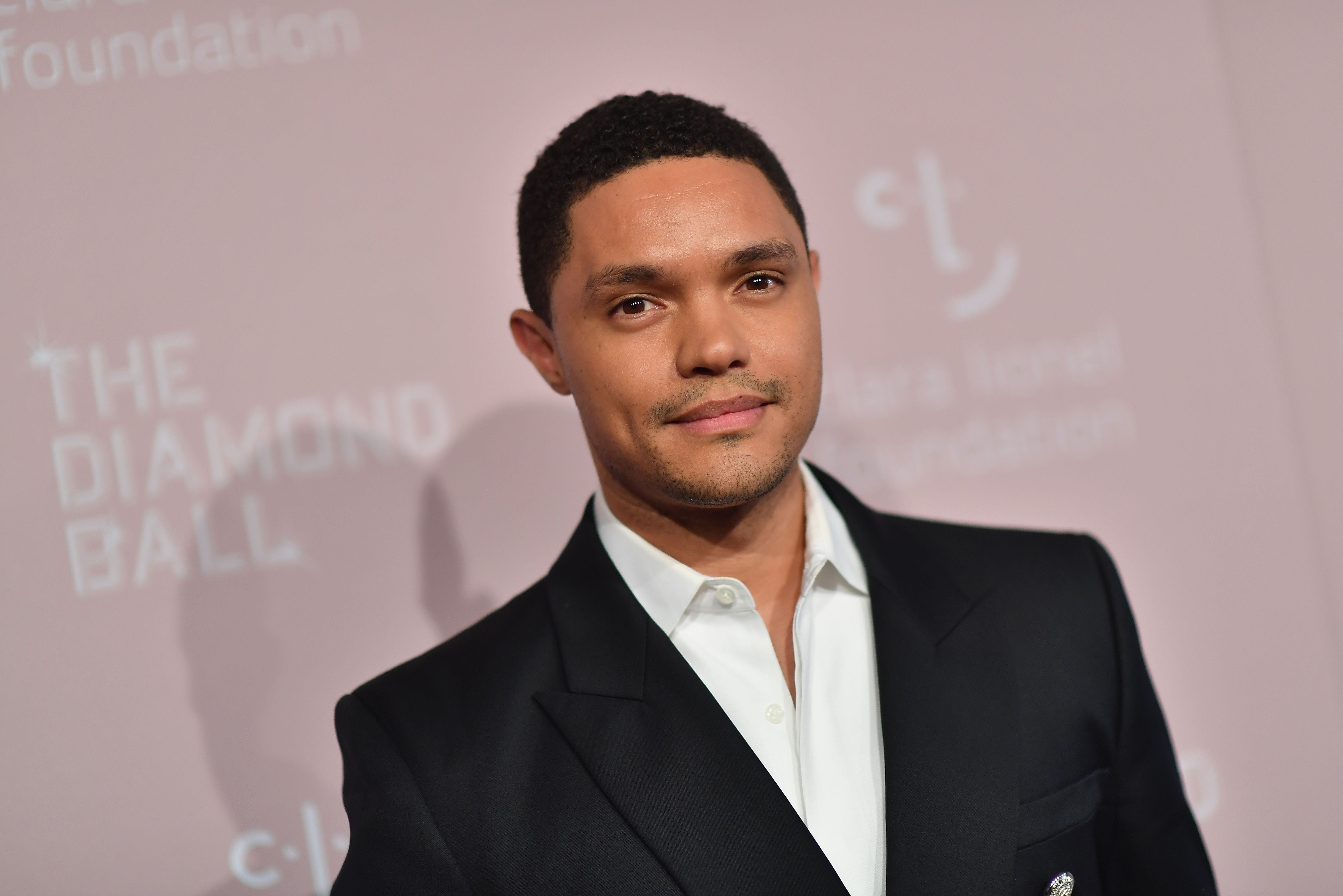 Trevor Noah likes awkward way Kanye West makes Donald Trump feel