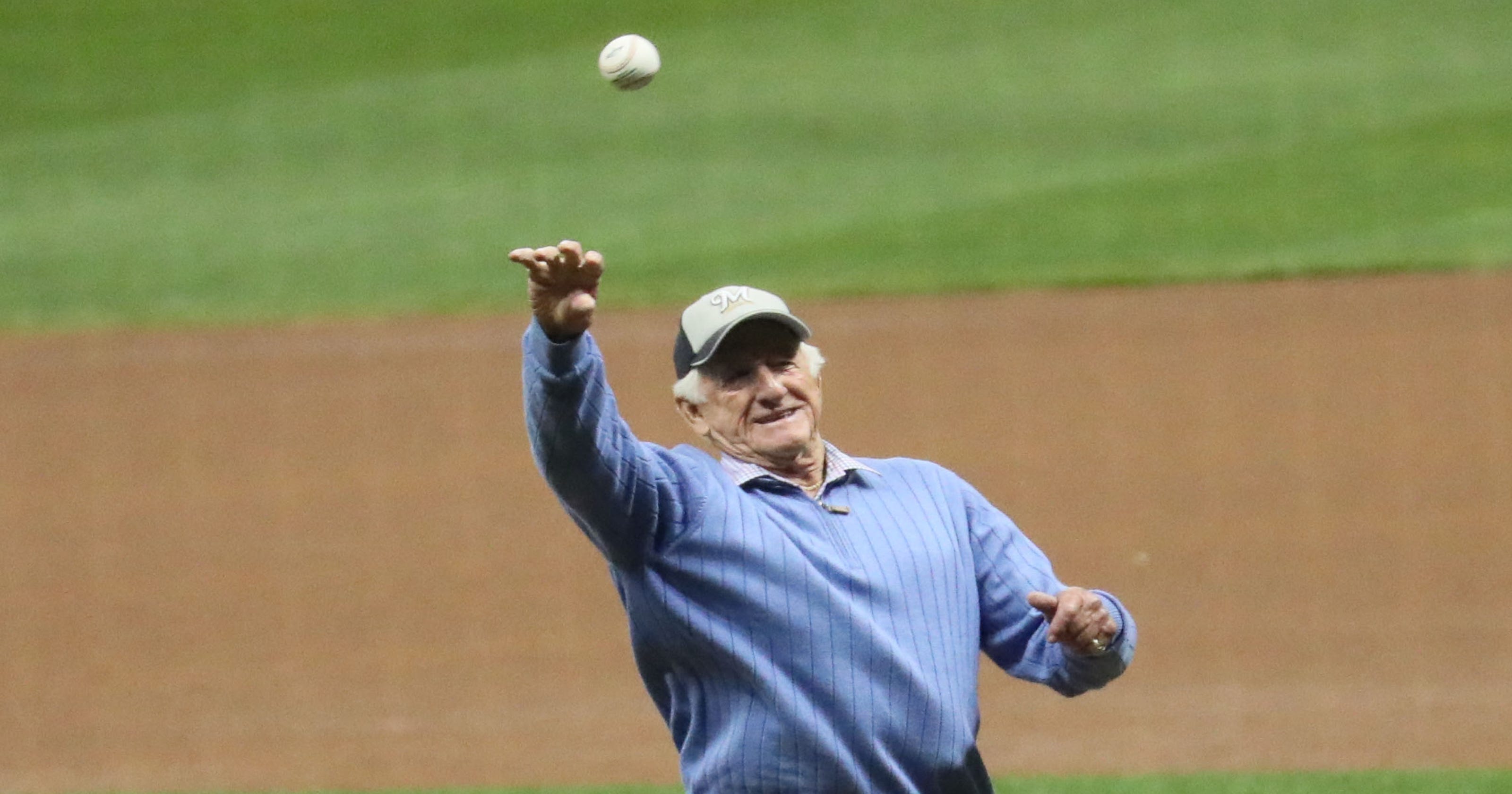 Brewers players always have treated legendary Bob Uecker as one of