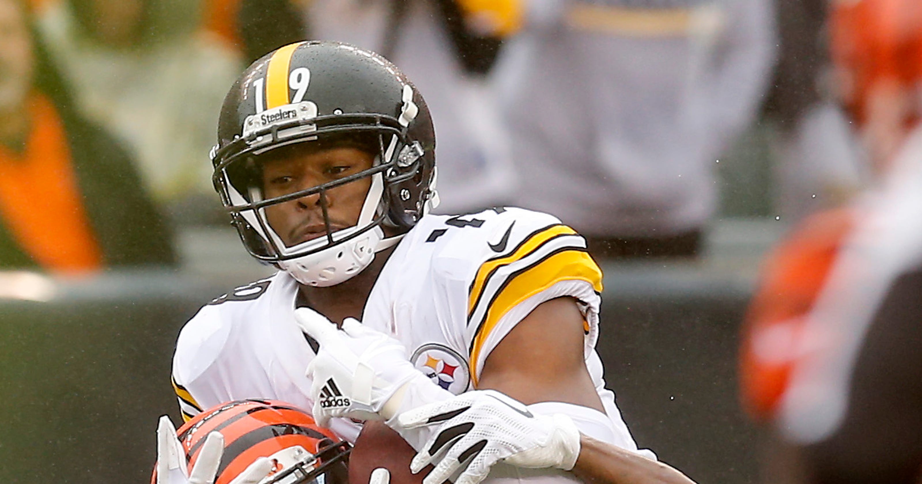 Pittsburgh Steelers score late touchdown to beat Cincinnati Bengals