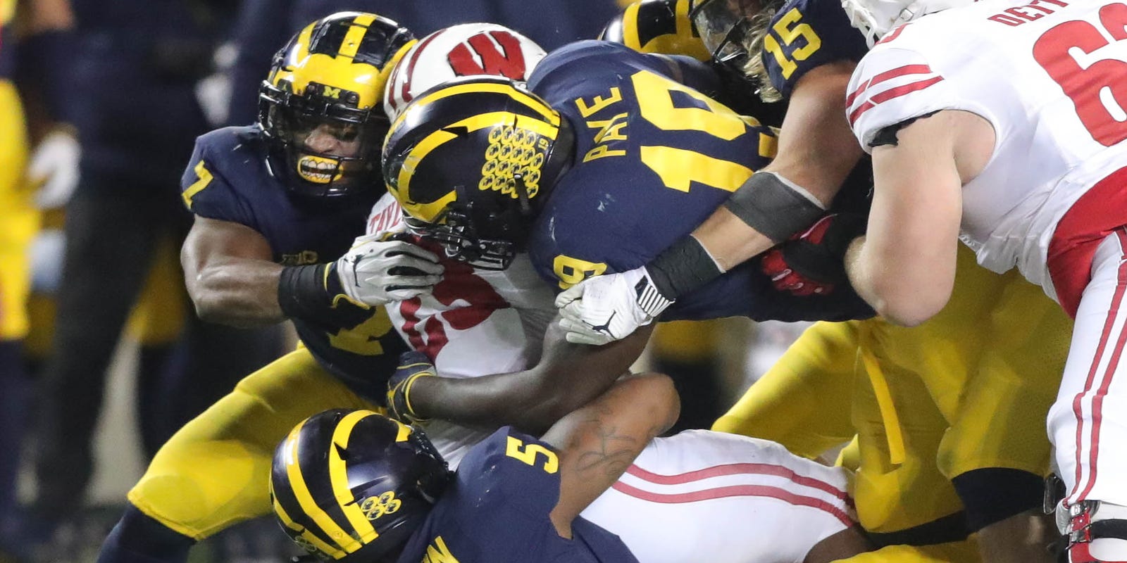 Michigan Football Ran Over Wisconsin Can It Vs Spartans