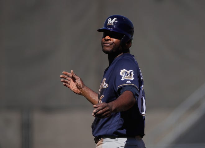 Lorenzo Cain Brewers reacts after being caught stealing.