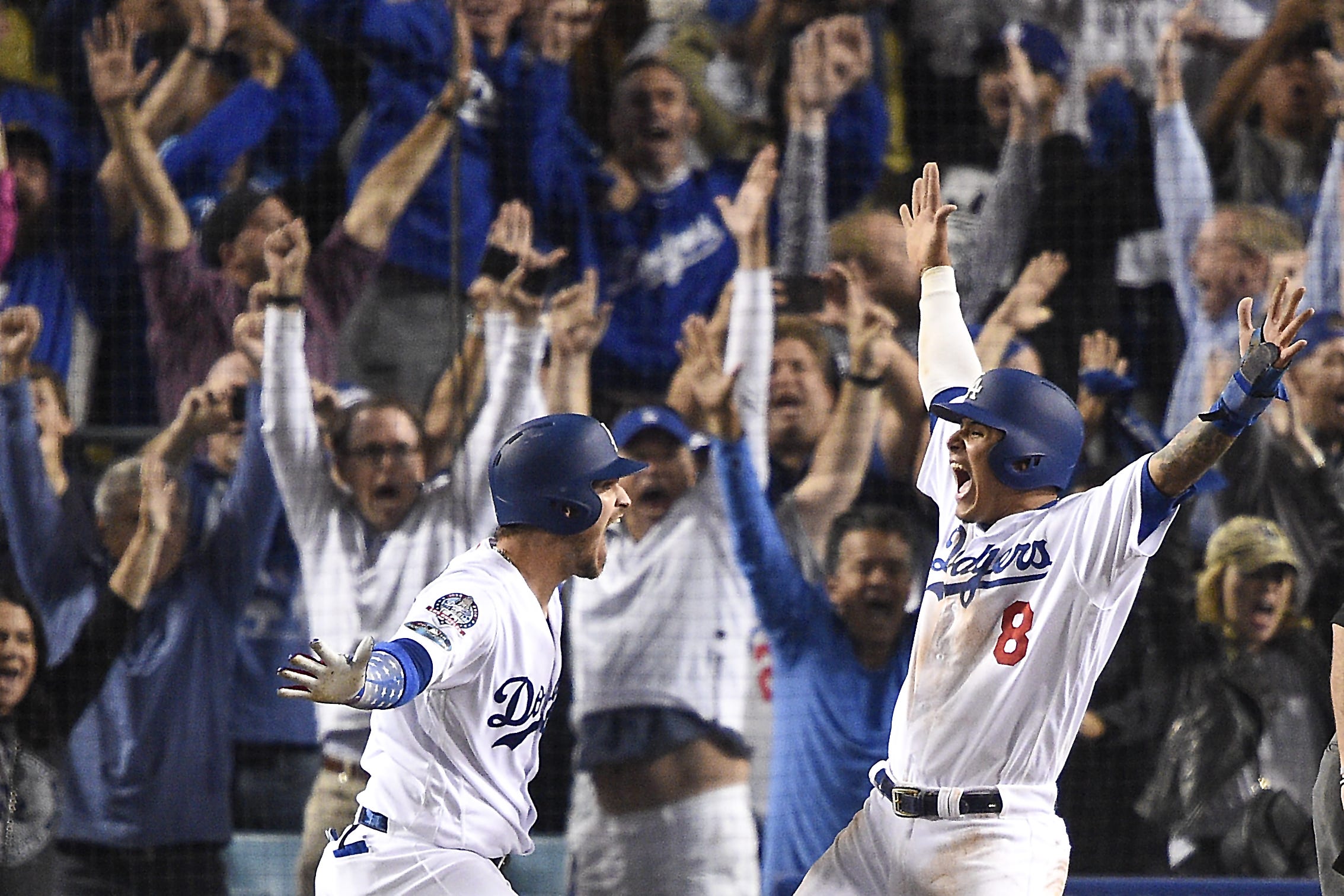 MLB playoffs Dodgers fans deserve standing ovation for performance