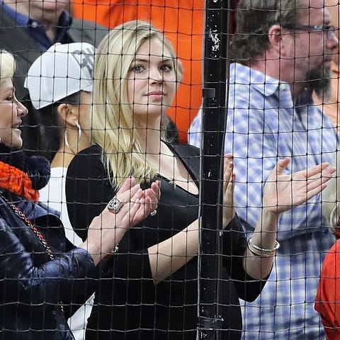 Kate Upton cheers on the Astros during Game 4 of...