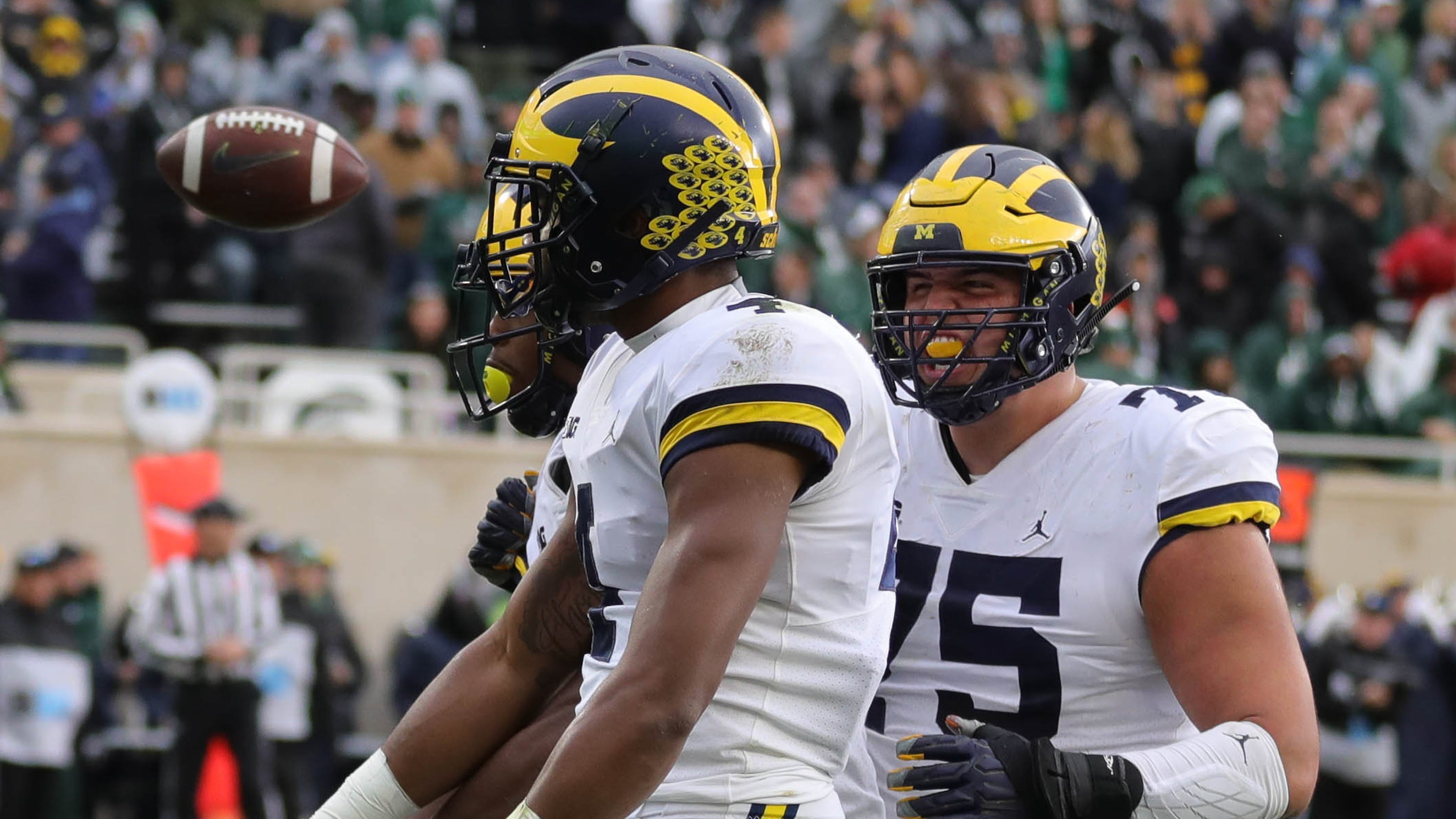 Michigan football powers through rival Michigan State, 21-7