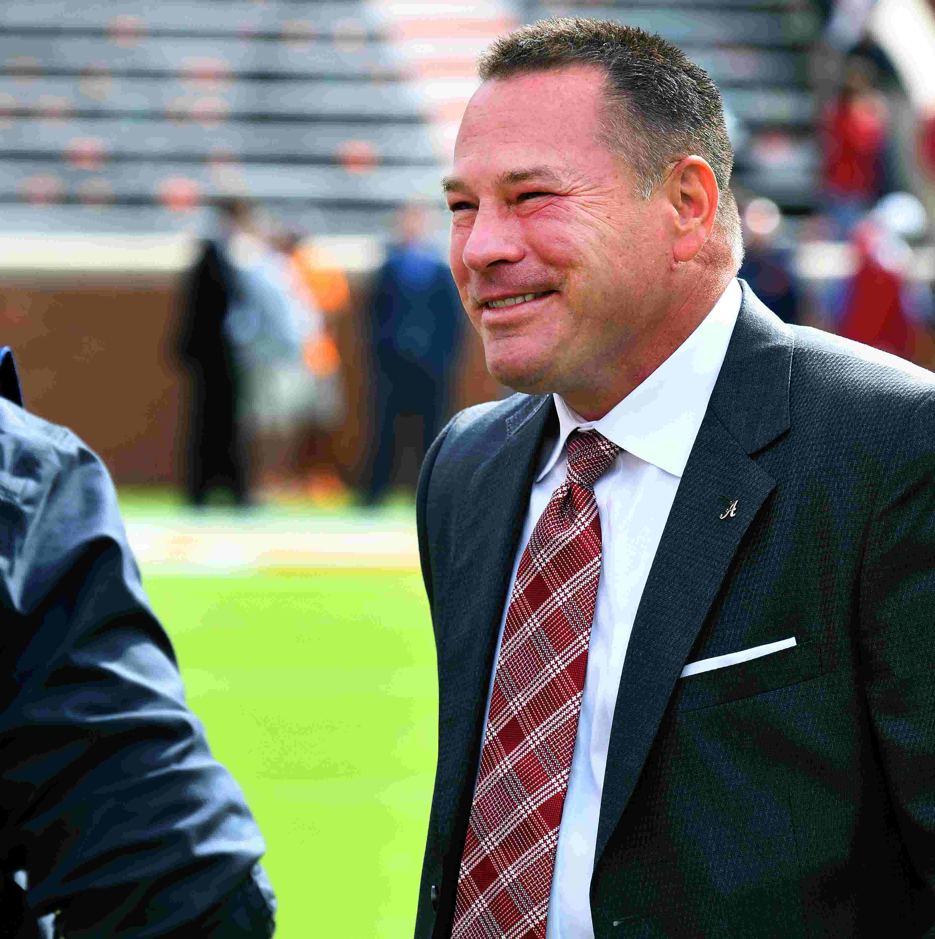 Butch Jones Remains At Alabama Former Ut Vols Coach Not At