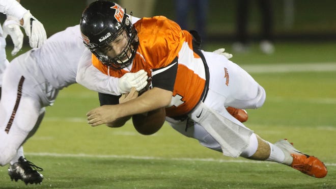 Spencer Lee scores Hasbrouck Heights' first TD of the 2019 season