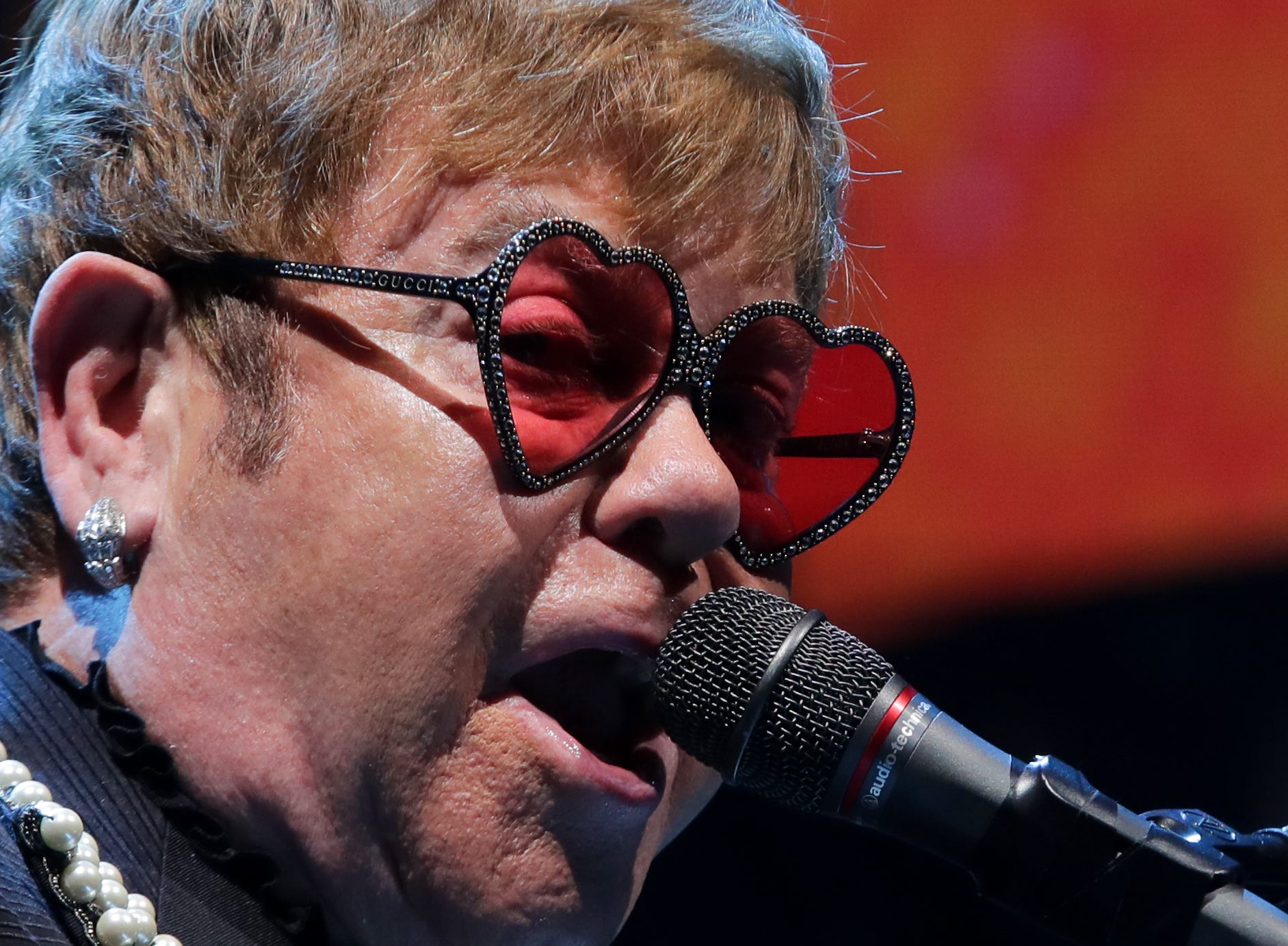 Elton John's farewell to Louisville lit up KFC Yum Center