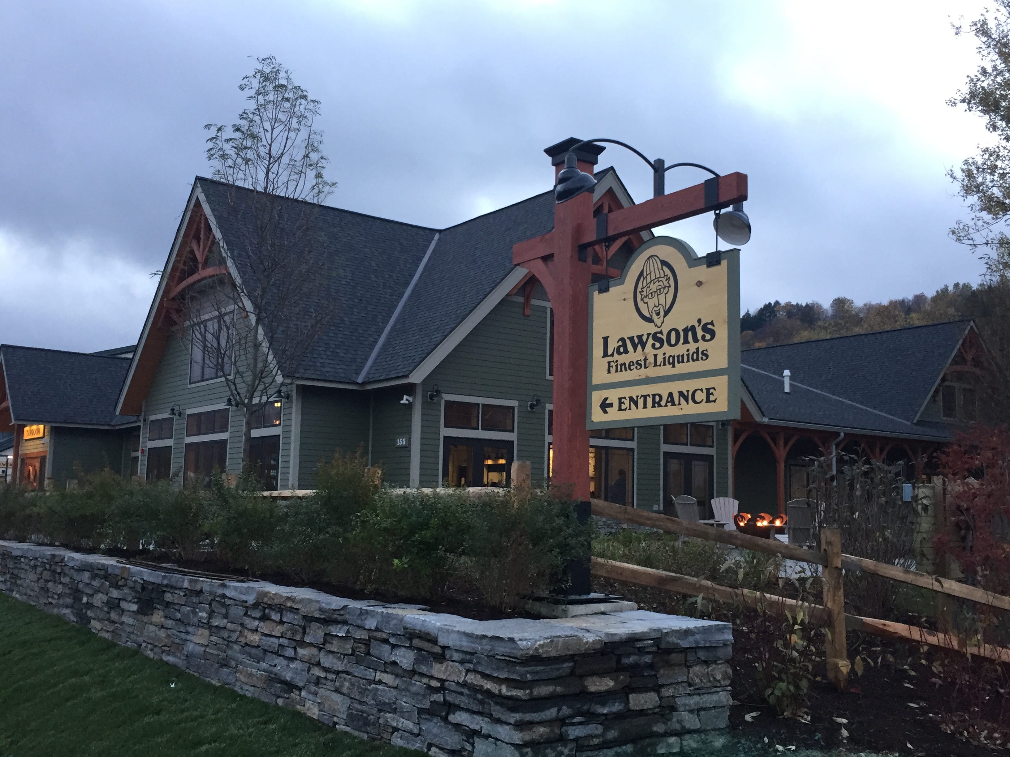 Vermont breweries Lawson's Finest Liquids unveils Waitsfield taproom