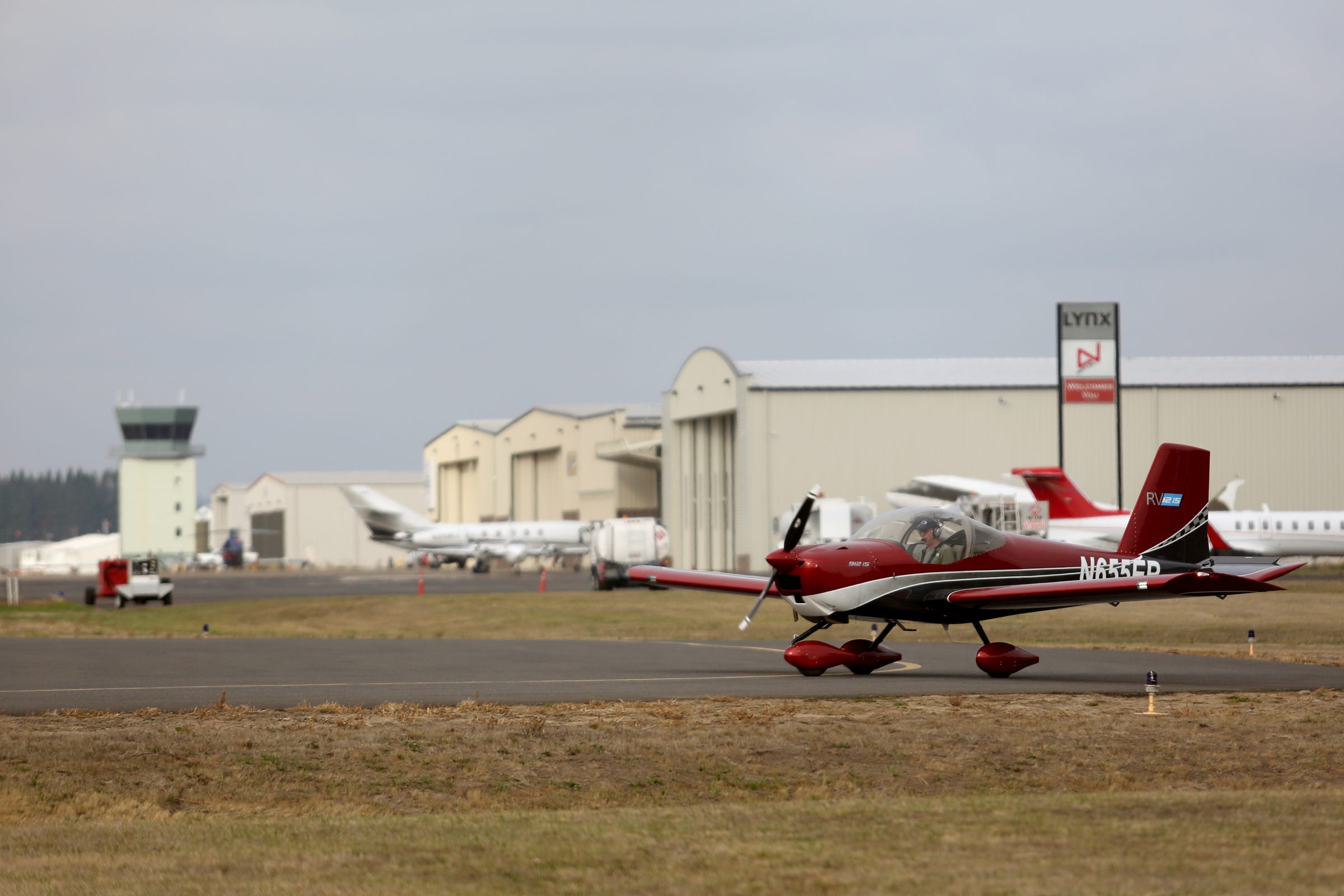 What would Aurora State Airport expansion mean for Salem?