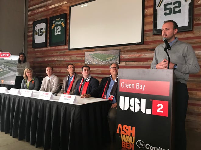 Conor Caloia, right, of Big Top Events, announces a United Soccer Leagues League 2 team will begin play in the Green Bay area in 2019.