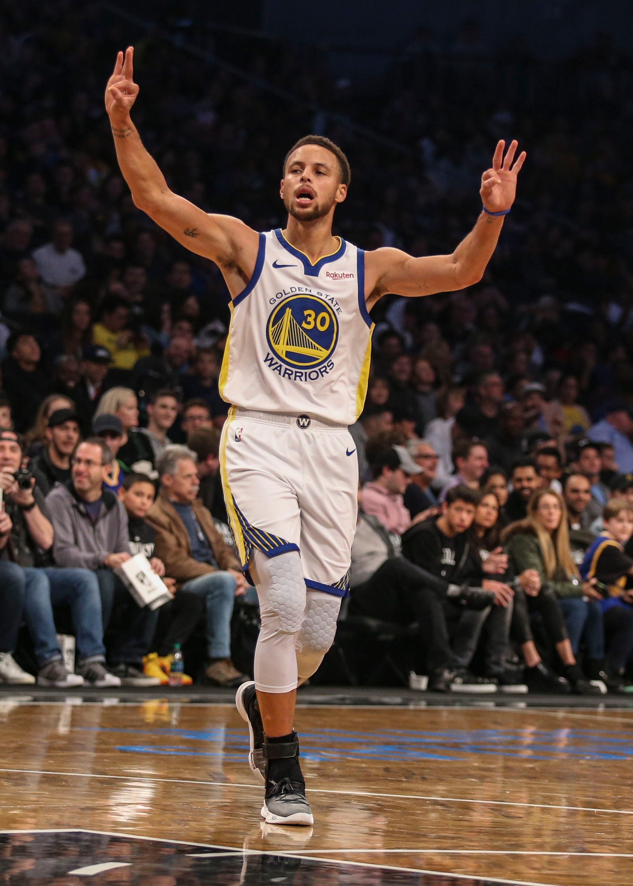 Steph Curry Sets Another Record For 3s In Warriors Win Over Nets