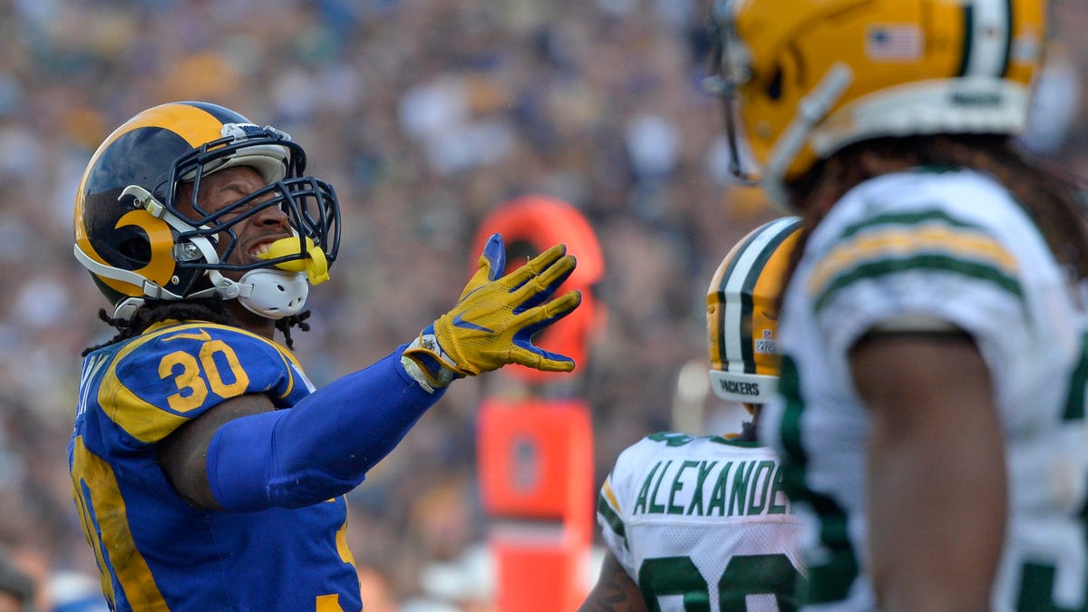 Todd Gurley celebrates a first down against the Packers.
