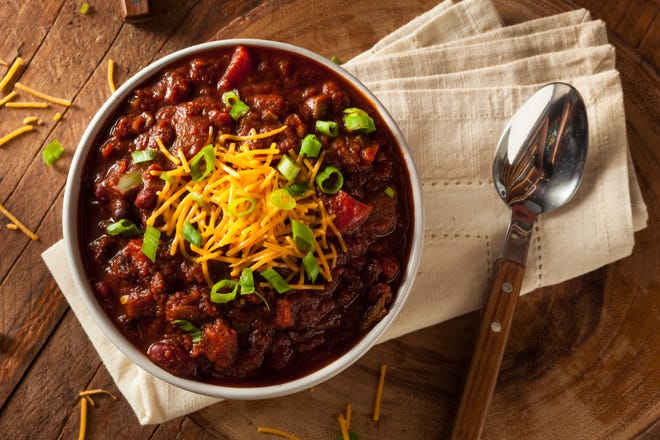Looking for a healthy alternative for your traditional chili recipe that your family will love?