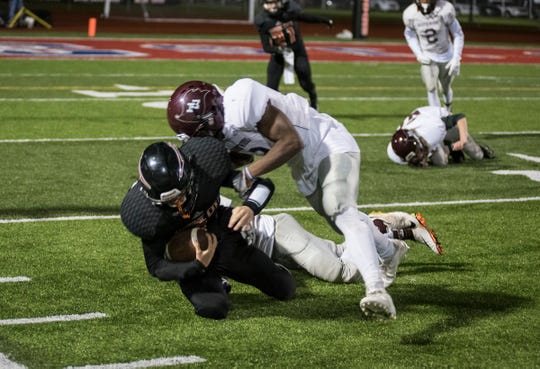Prep Football Marine City Claims District Championship