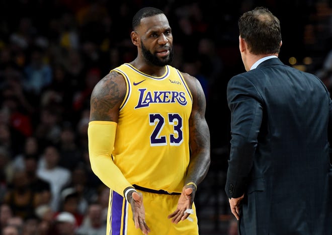 LeBron James scored a team-high 28 points in the Lakers' win.