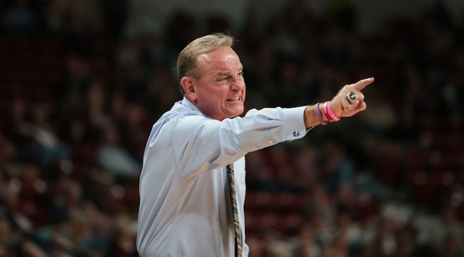 Mississippi State head basketball coach Vic Schaefer nearly gave up coaching in the mid-1990's to pursue a different career.