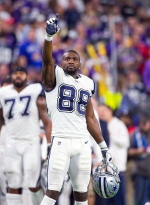 Dallas Cowboys wide receiver Dez Bryant (88) celebrates a fumble in the fourth quarter against the Minnesota Vikings at U.S. Bank Stadium.