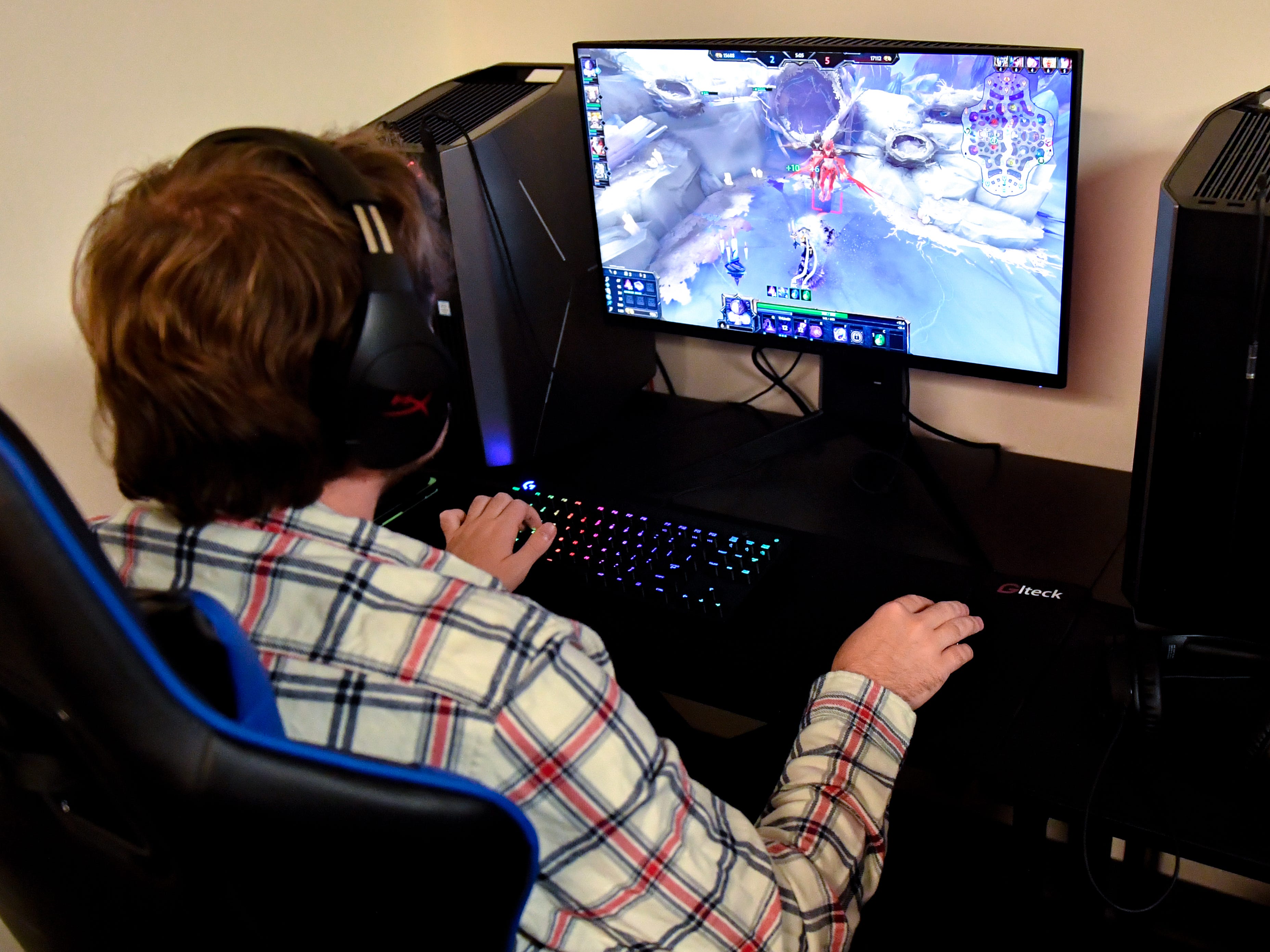 Lebanon Valley College invests in online gaming as varsity sport
