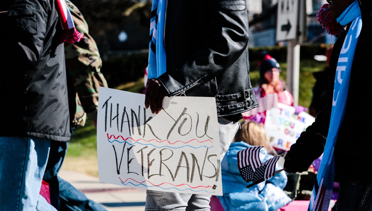 Veterans Day Deals Free Food And Deals On November 11