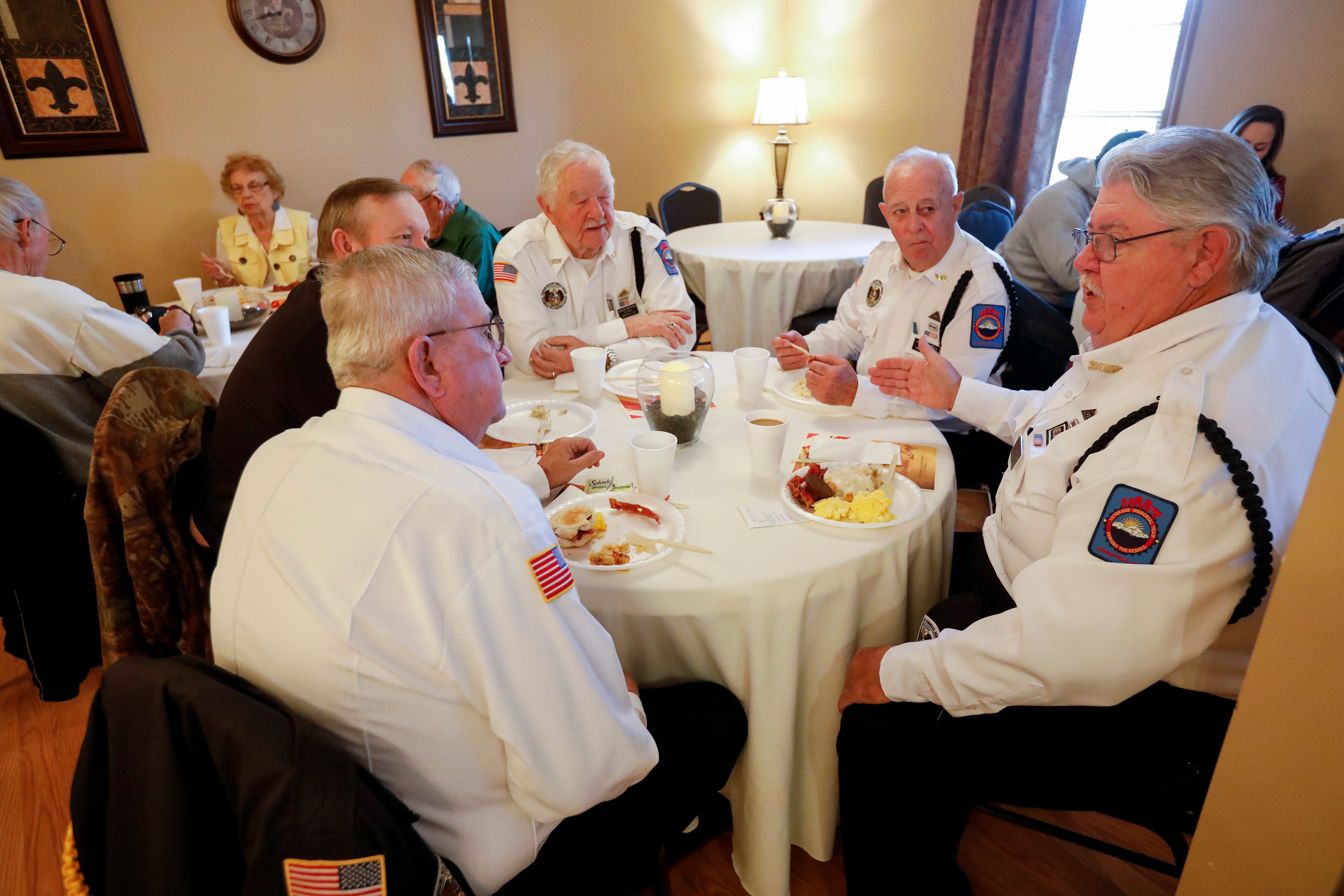 free meals for veterans in branson mo