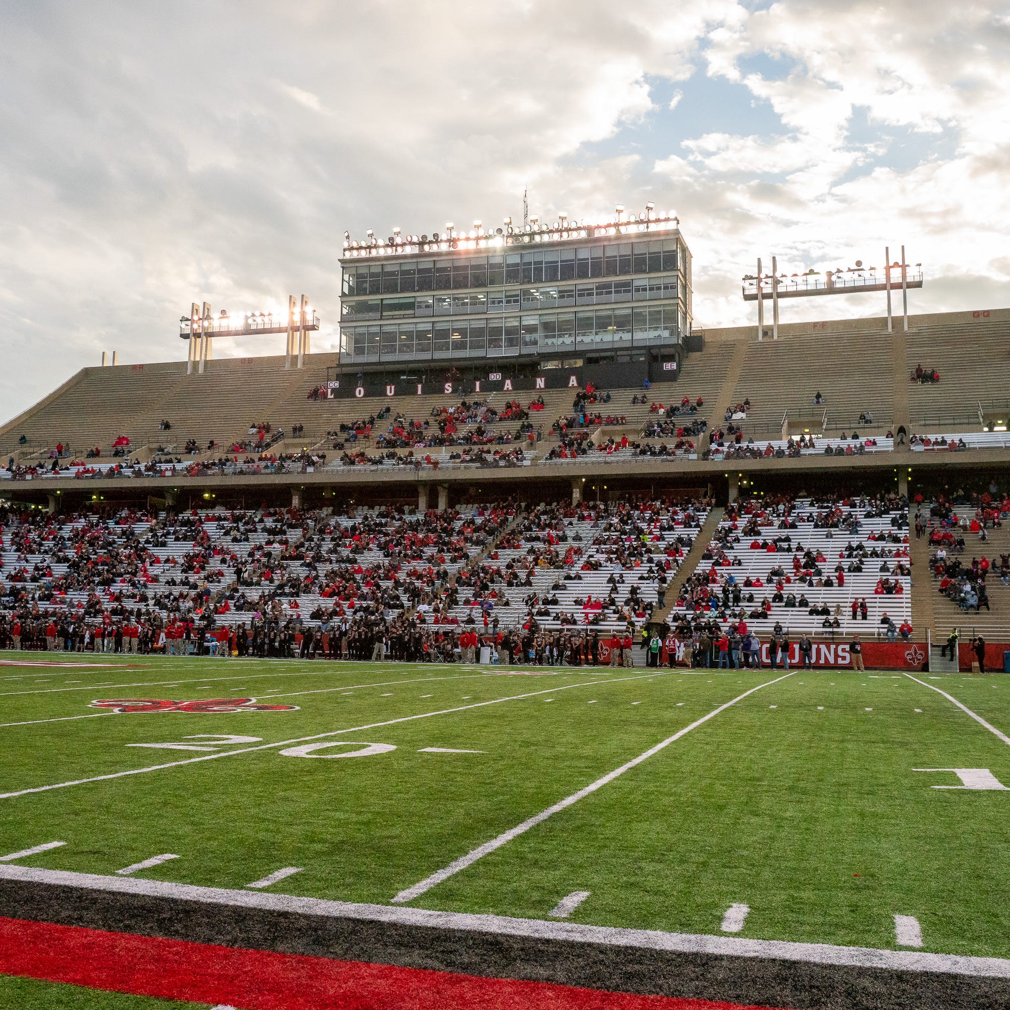 Louisiana Football Reopening America Ul To Prepare For Cajuns Fans