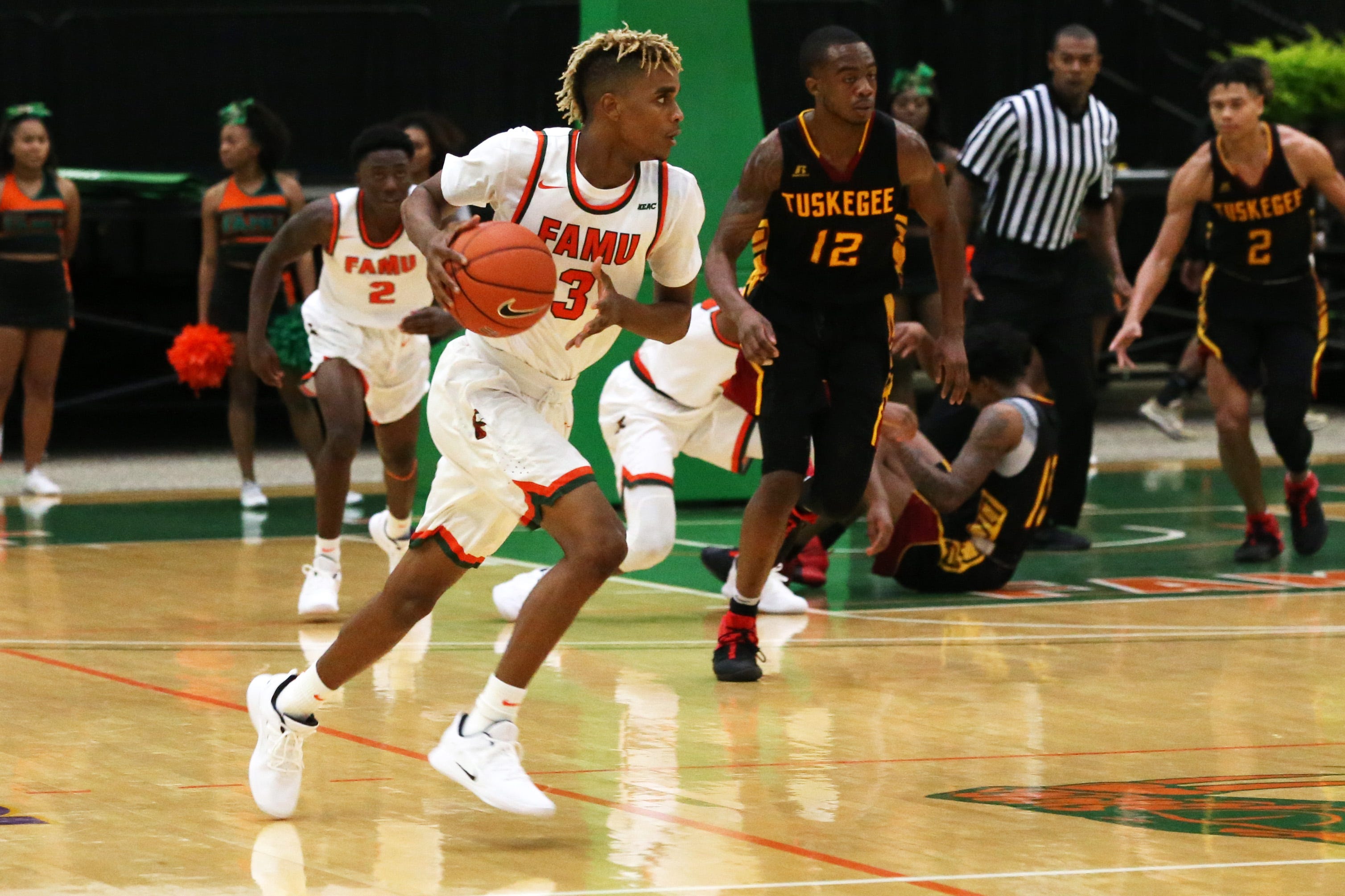 Famu Hoopsters Enjoy Success Amidst Program Lulls