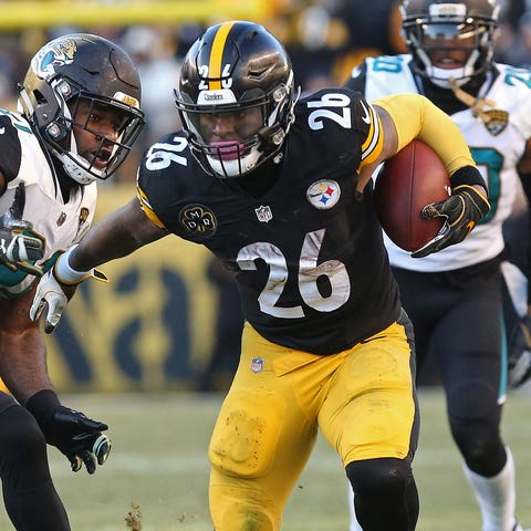 Pittsburgh Steelers running back Le'Veon Bell...