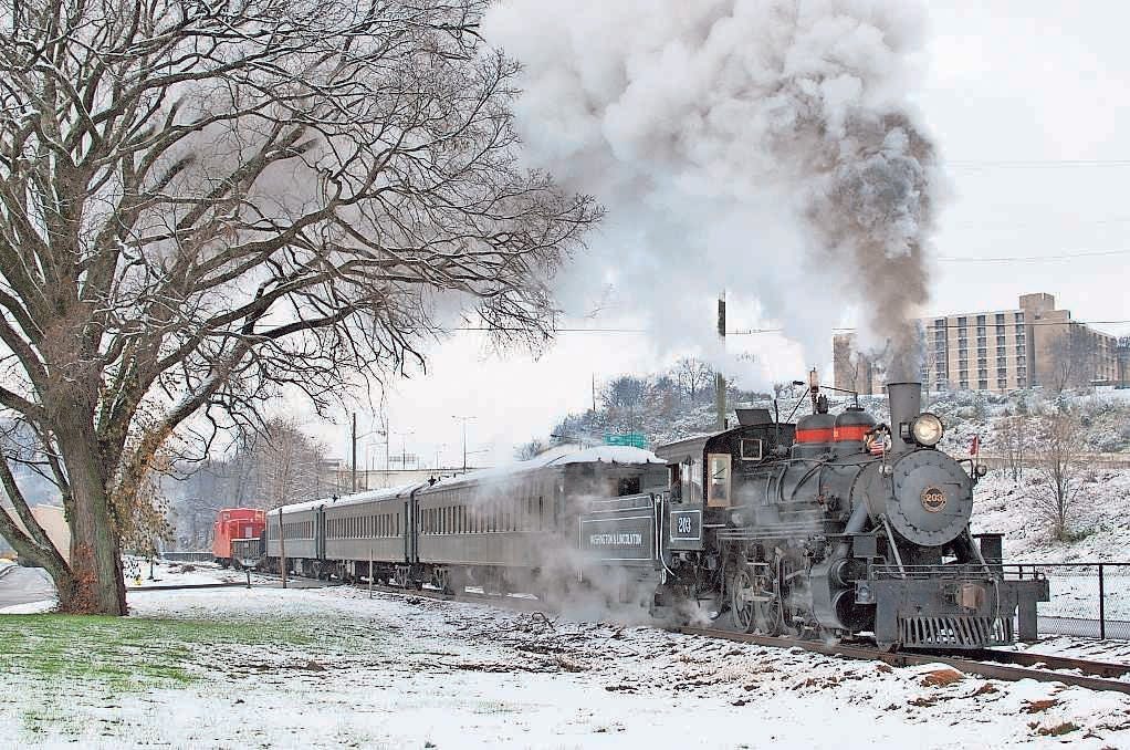 holiday trains christmas magic express